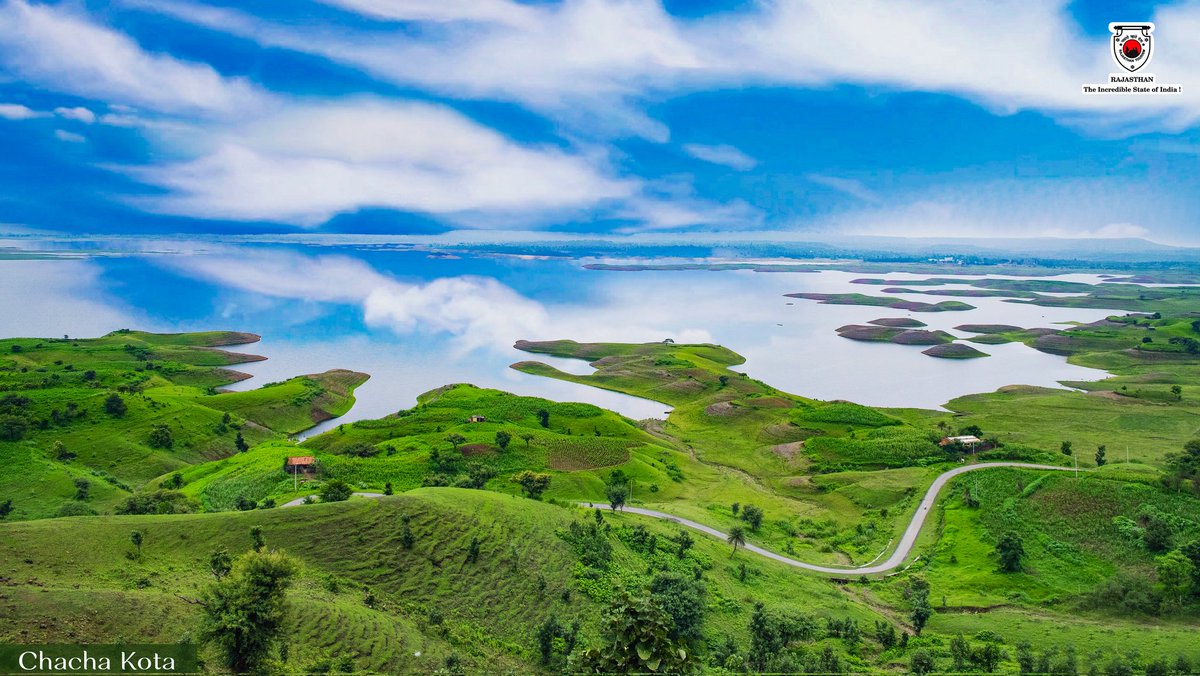 my_rajasthan's tweet photo. Banswara - The City of Hundred Islands
Even the natural treasures of Banswara are a great visual treat for the eyes, in addition to the architecture. 

📸 : Bharat Kansara

#banswara #chachakota #jagmerhill #mahidam #mesmerising #nature  #monsoon #rajasthantourism #rajasthan https://t.co/znx0OQI8FS