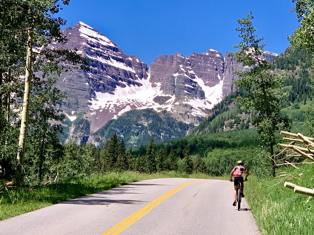 bwade's tweet photo. @JezCox Maroon Creek Rd. in Aspen CO is a must do road ride... or MTB as kids did it. Cheers! https://t.co/F2t0VFtFUK