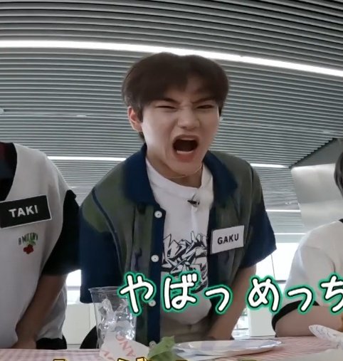 taKejcho's tweet photo. I find this cute 😁

#andAUDITION 
#TheHowling_EP6 https://t.co/JUxymu2deG
