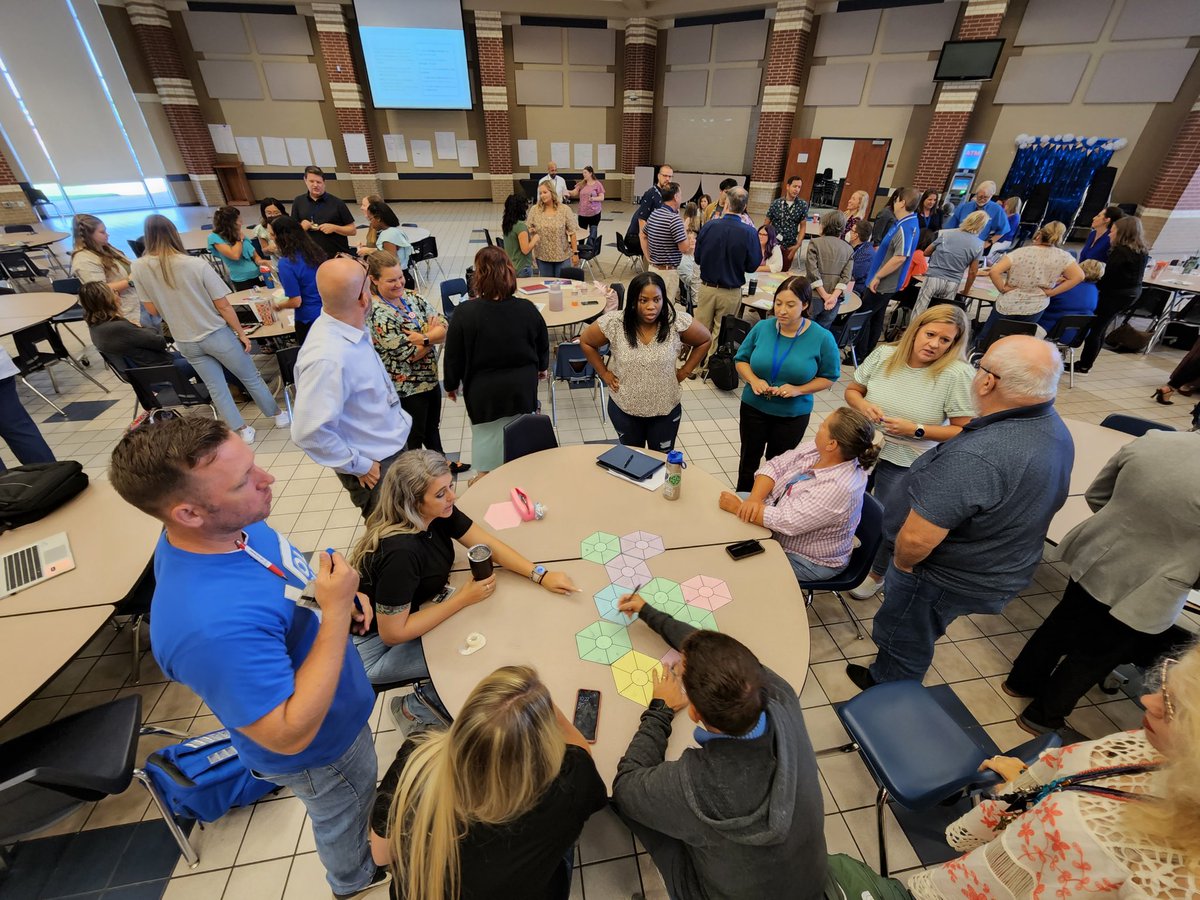 ClearSpringsHS's tweet photo. Making connections. Teachers learning instructional strategies to use in the classroom. Hexagonal thinking on a grand level! #ChargersLearn #ChargerWay https://t.co/r2p0ar0MMq