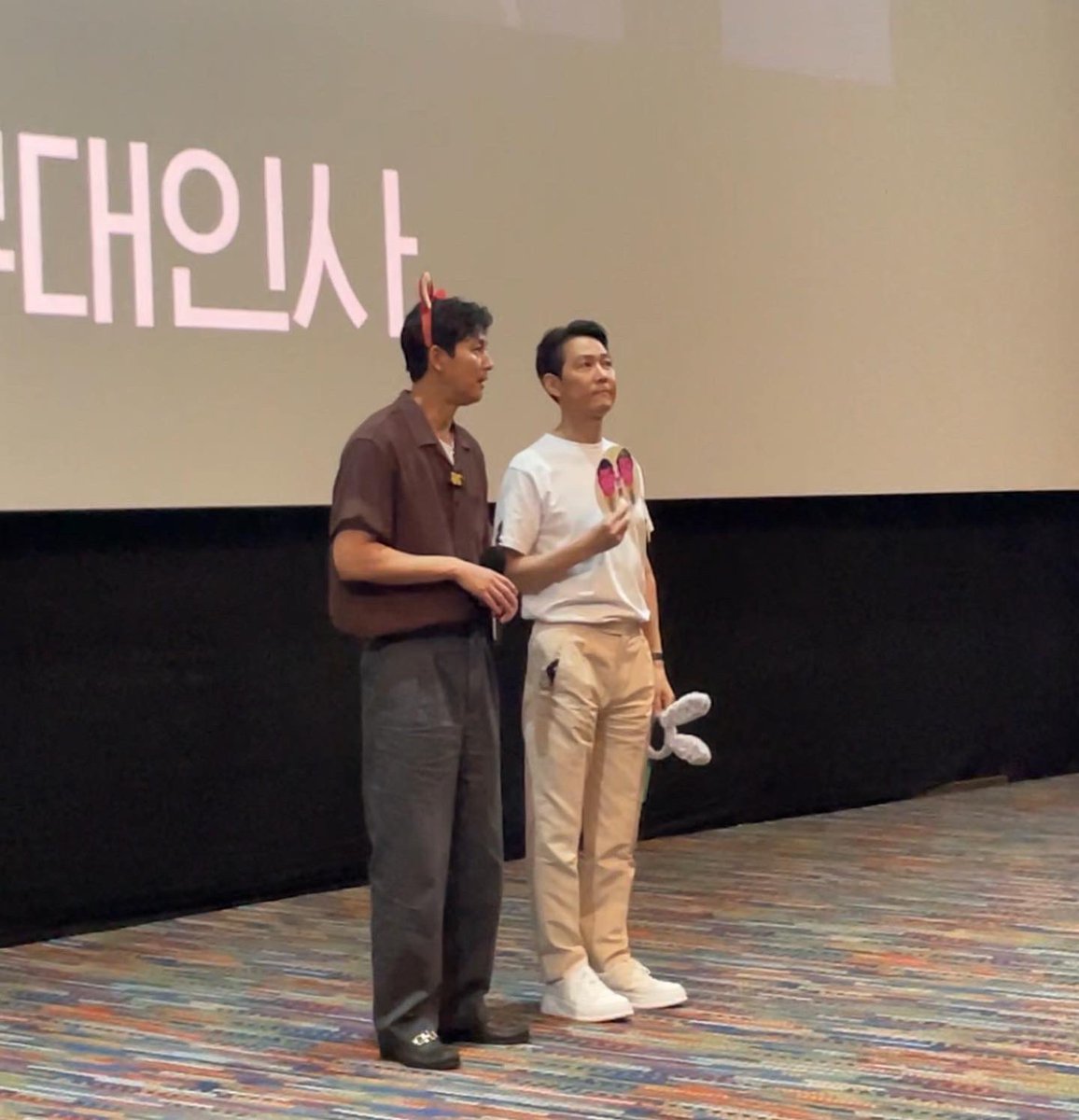 cuteeeeee214's tweet photo. #헌트 #이정재 #정우성 #헌트_리뷰를쫓아라 좋다... 너무... 엉엉 https://t.co/o70lOTMgcF