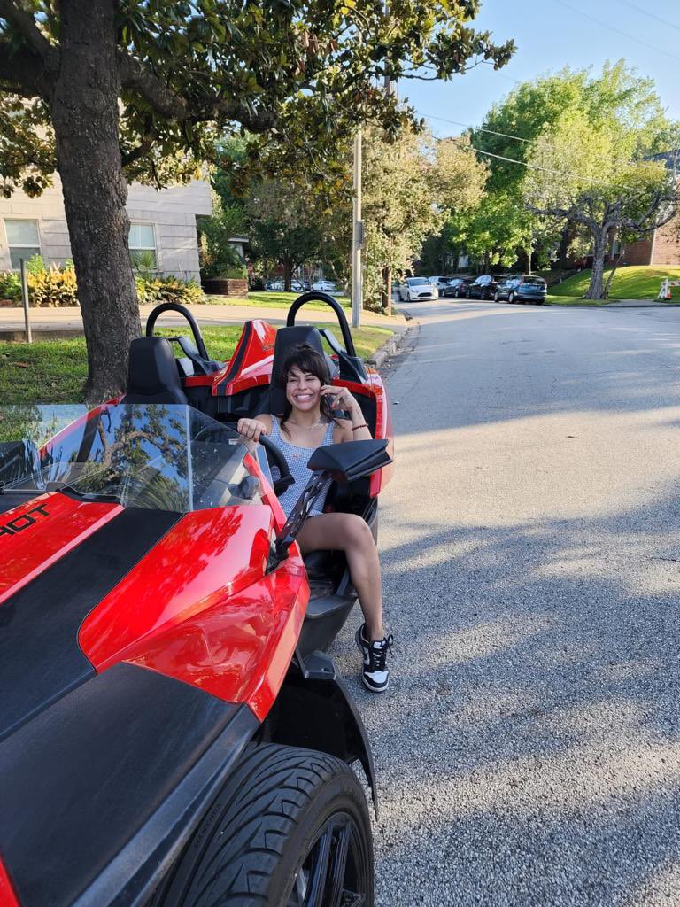 Marlen Esparza tweet media