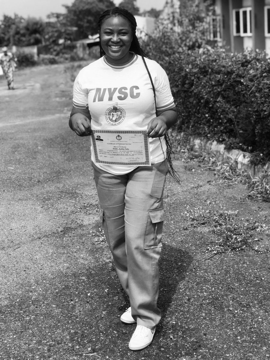 OdelolaH's tweet photo. Served my father’s land diligently, Hanged the boots NYSC done🥰 https://t.co/d1dbvFueOF