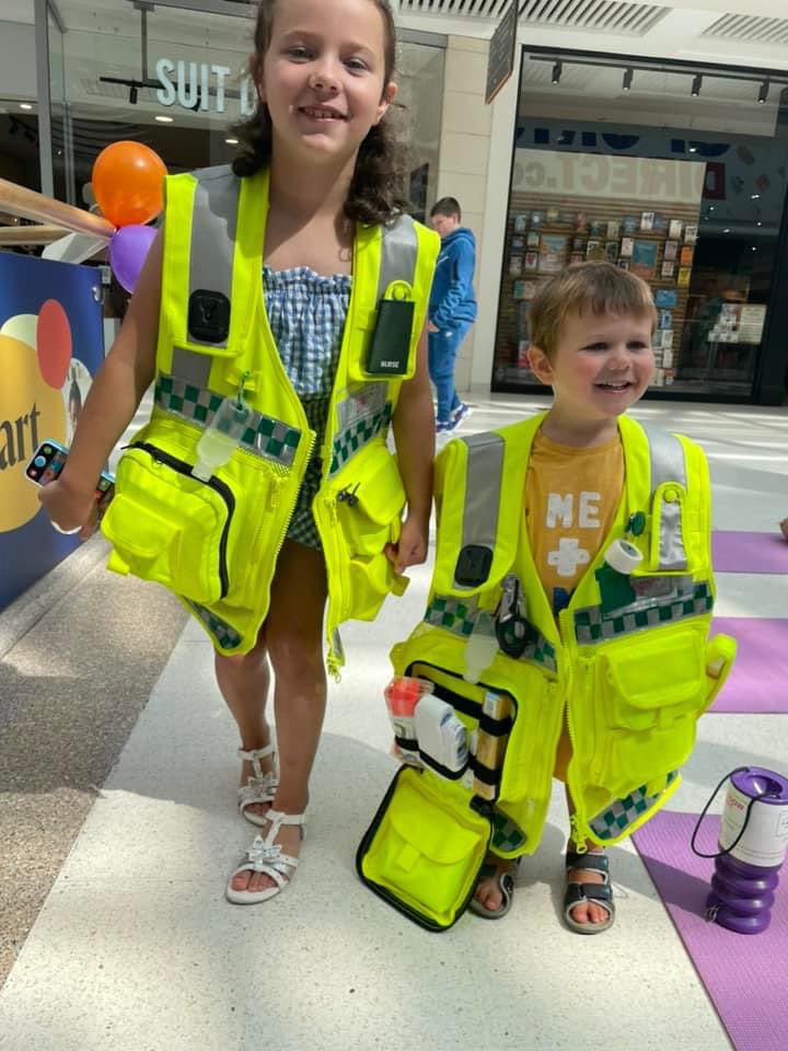 Alj57Pastors's tweet photo. @GlaStreetAid the two newest recruits 🤣🤣 https://t.co/5thZ2R6XyJ