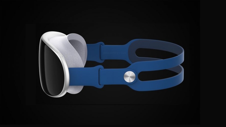 PatentlyApple's tweet photo. Apple's First-Gen Mixed Reality Headset is to Introduce Breakthrough Display Technology https://t.co/cmg9HgqiQi https://t.co/5zpbW8xBOe