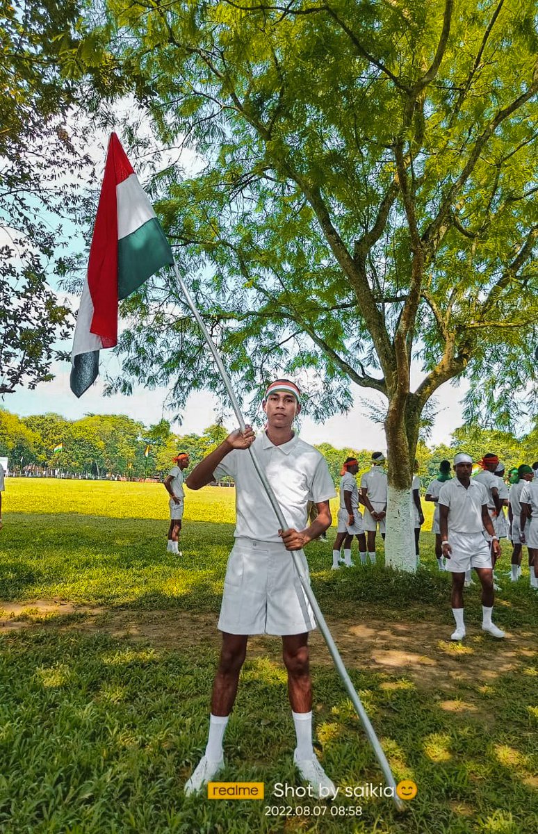 BitulPhukan10's tweet photo. #AzadiKaAmritMahotsav
#HarGharTiranga
#HarGharTirangaAssam
@PMOIndia
@HMOIndia
@MinOfCultureGoI
@CMOfficeAssam
@himantabiswa
@DGPAssamPolice
@assampolice
@commandant11th1 https://t.co/Nj3DEyfTLb