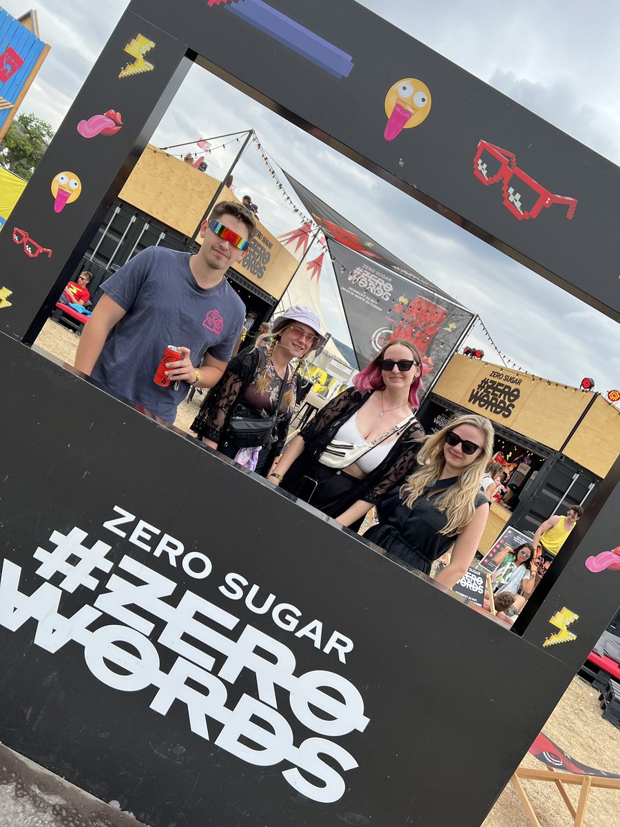 Calvin_dam's tweet photo. @CocaCola_De #Zerowords https://t.co/uTSSQA2azL