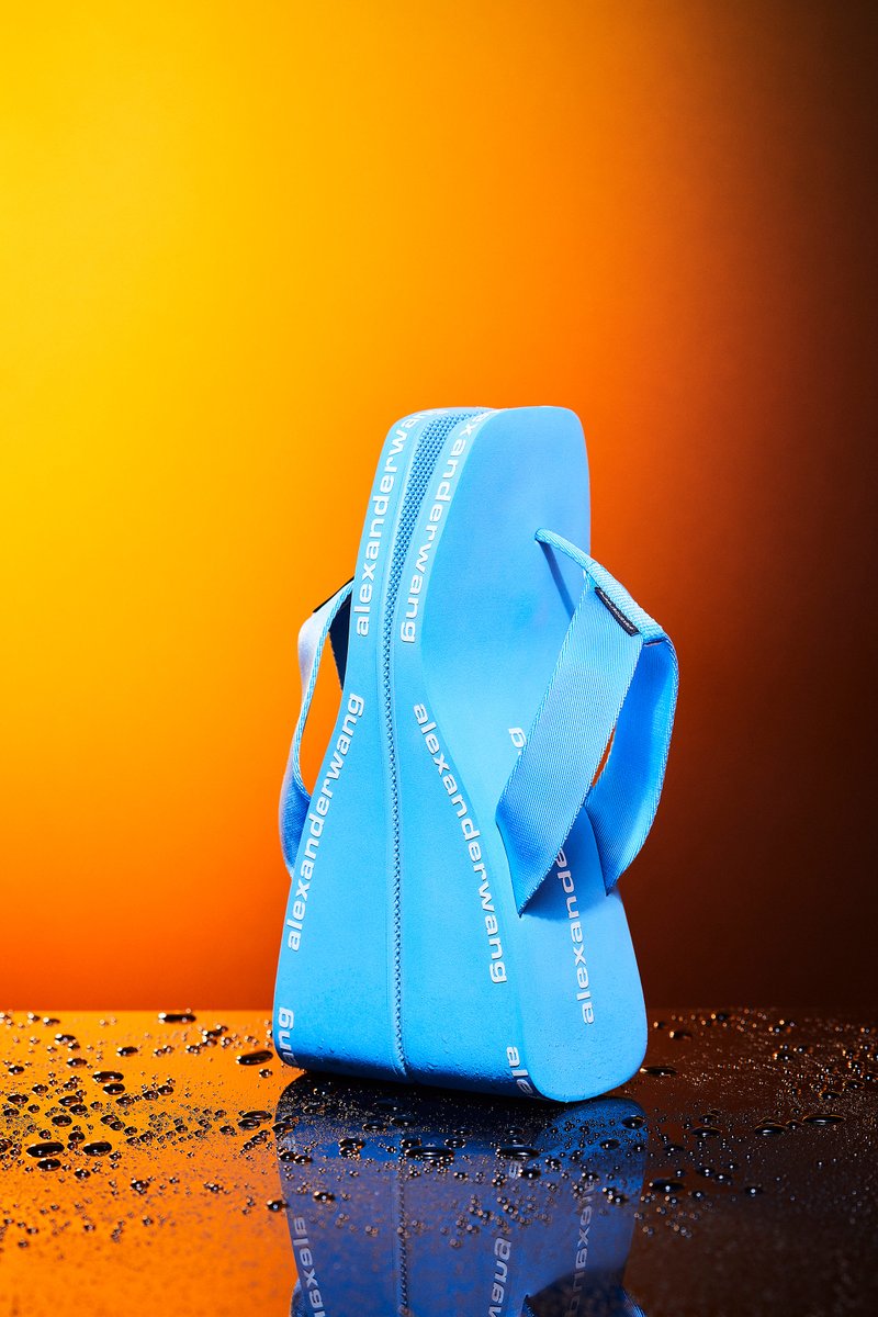 Like walking on clouds ☁️ Shop this season's best-selling sandals via the link in bio