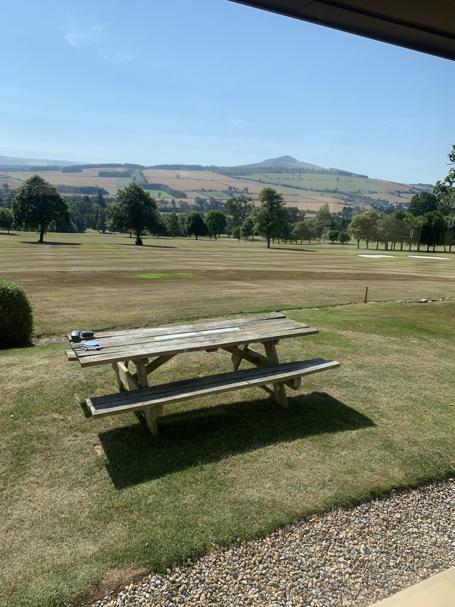 xpert_egg's tweet image. Nice day for ⛳️