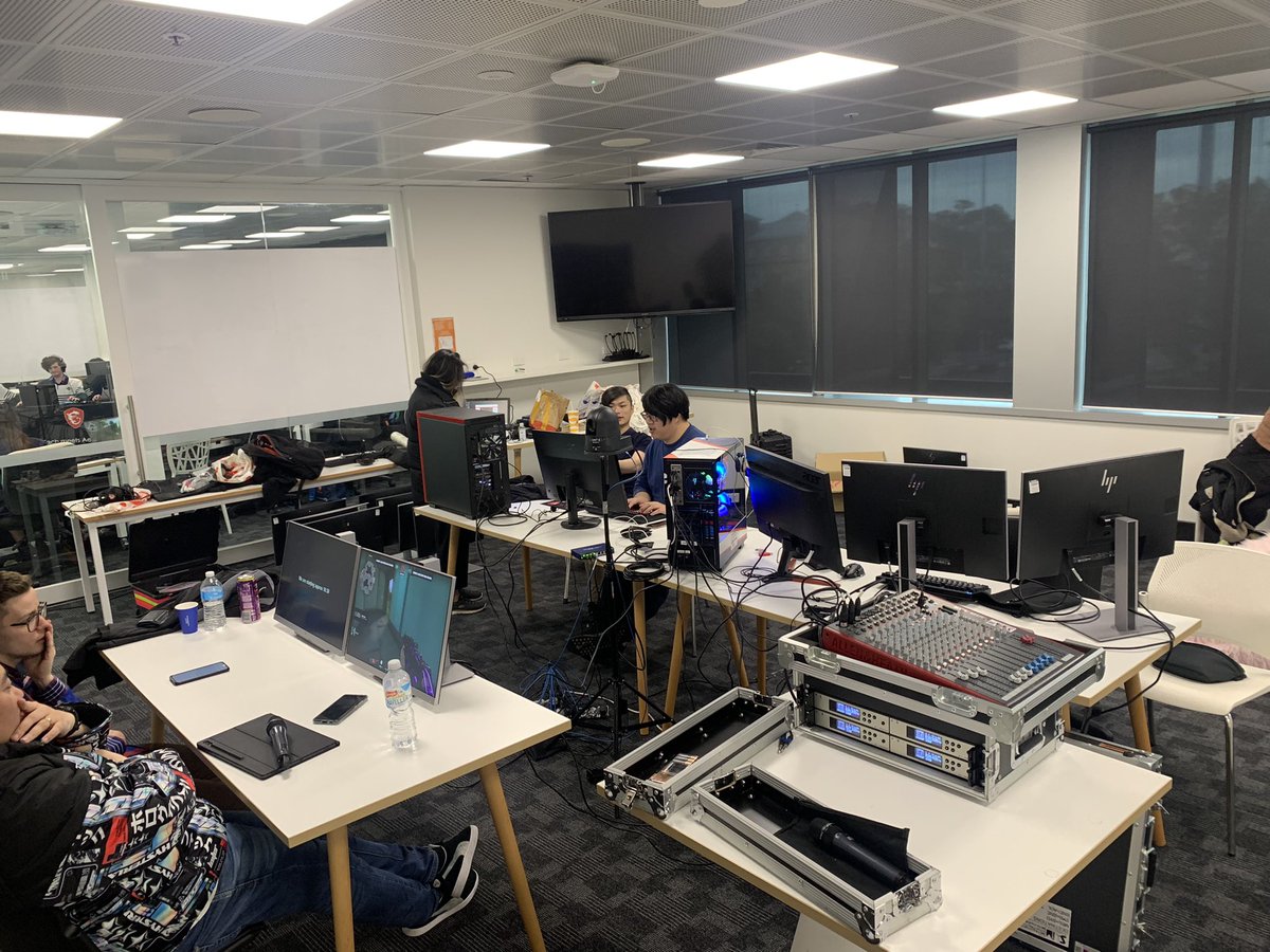 What a wrap up of travelling to Melb, SYD and QLD in the past 3 weeks doing Broadcasting in a LAN setting for the first time.

So grateful of the amazing talents I get to work with!! @tempzeroral <a href="/Emperor_zK/">Emperor_zK</a> <a href="/HazDaddySlim/">HazDaddySlim</a> <a href="/TheBazza59/">Baz</a> <a href="/GexCasts/">GEX</a> <a href="/DBoostedAnimal/">Sahil</a>