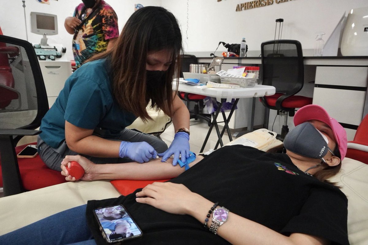 philredcross's tweet photo. 🩸💜 EARLIER TODAY: The anticipated bloodletting drive for @BTS_twt Jeon Jungkook by the Philippine Red Cross & BFM Kookiebunnies took place at the PRC Blood Center.
#AlwaysFirstAlwaysReadyAlwaysThere
#bfmkookiebunnies #BloodPH #goldenmaknaeturnssilver https://t.co/JwLIxhhK7z