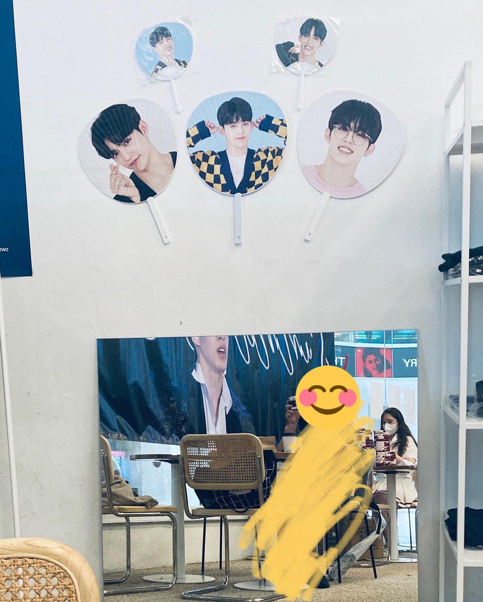 meganem00g's tweet photo. #SummerForCheol @SummerforCheol thank you for organising! ☀️☀️ https://t.co/KfMCokk5zJ