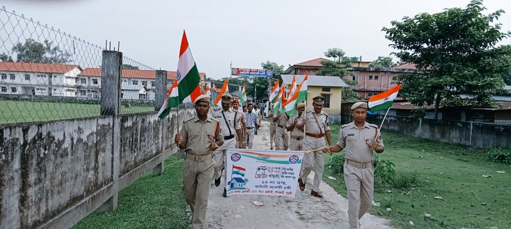 raja_narjari's tweet photo. CELEBRATING ❣️
Har Ghar Tiranga 🇮🇳
From 20 th AP(IR) BN Panbari, Dhubri 
#AzadiKaAmritMahotsav
#HarGharTiranga
#HarGharTirangaAssam

@PMOIndia
@HMOIndia
@MinOfCultureGoI
@CMOfficeAssam
@himantabiswa
@DGPAssamPolice
@assampolice https://t.co/wGeBKfDJj2 https://t.co/a070k4uesW
