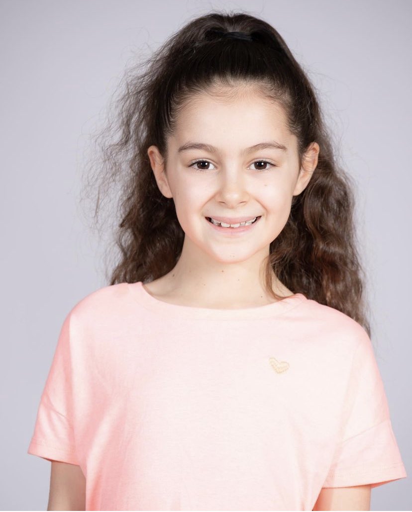 glstalentmgt's tweet photo. MELISSA is filming her 1st short film today! 🎬 Have a wonderful time! #glstm #shortfilm #1stjob #actor #singer #dancer #gymnast #proud #spotlight #glstalentmanagement https://t.co/CL1q5zpiXh