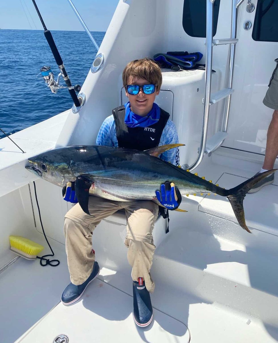 HookandTackle's tweet photo. Awesome #JuniorAngler

#hookandtackle #fishingapparel #fish #fishin #fishing #angler #fisherman #fishinglife https://t.co/ymDcEQbCNi