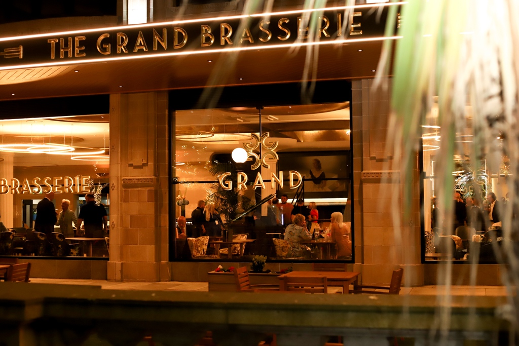 Saturday at The Grand

Will you be joining us? We do hope so.

We have limited tables remaining for The Brasserie this evening.

Why not join us for cocktails out on the lawn in the afternoon sunshine.

Book HERE: l8r.it/iOE8

01704 334533