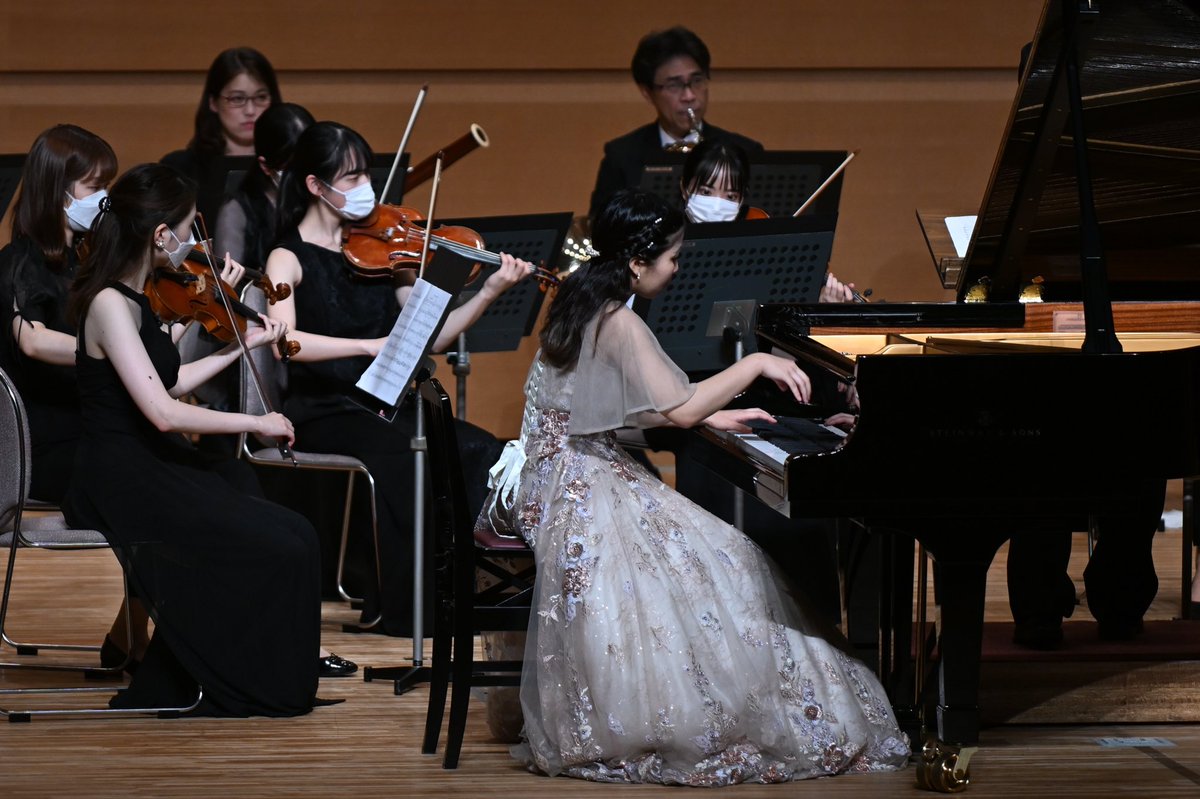 2022.8.11

京田辺市音楽コンクールの受賞者記念コンサート終演しました💐
小学生ぶりのオーケストラとの演奏!!
本当に贅沢なひとときでした🤍