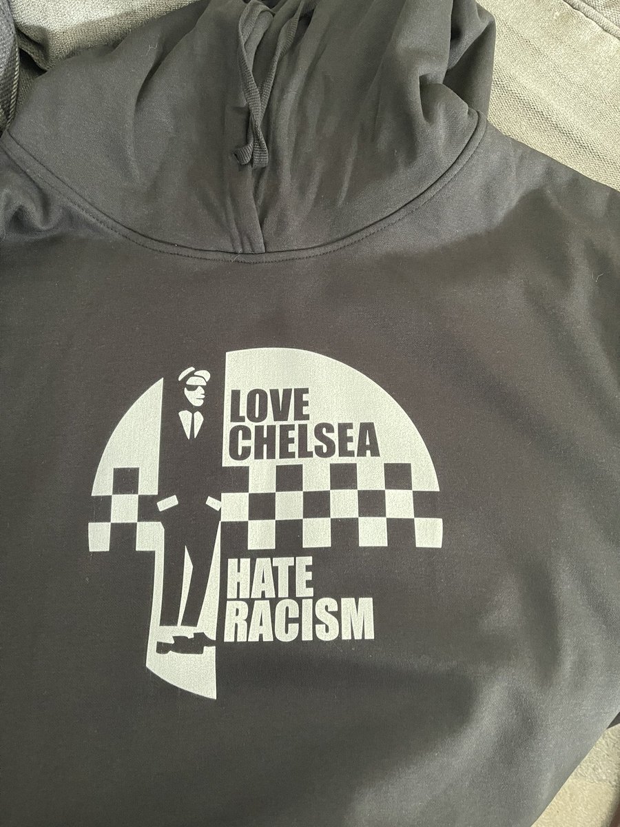 MDBarton97's tweet photo. It’s arrived and I love it! #LCHR #LFHR @LFHROfficial @Kingcanners https://t.co/UsYTYaCadn
