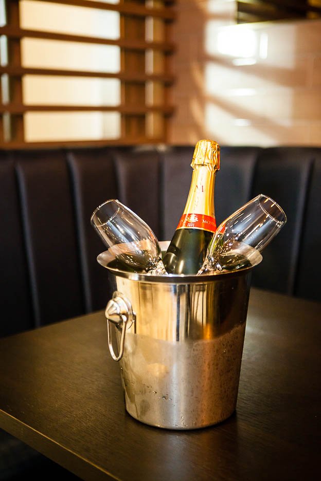 CrownePlazaLDS's tweet photo. Pop your cork it’s #NationalProseccoDay 🥂☀️

Get the bubbles flowing and have a glass (or bottle!) with us today

#Bubbles #Pop #AlwaystimeforProsecco #Proseccotime #popfizzclink https://t.co/k2Q9RSGOvn