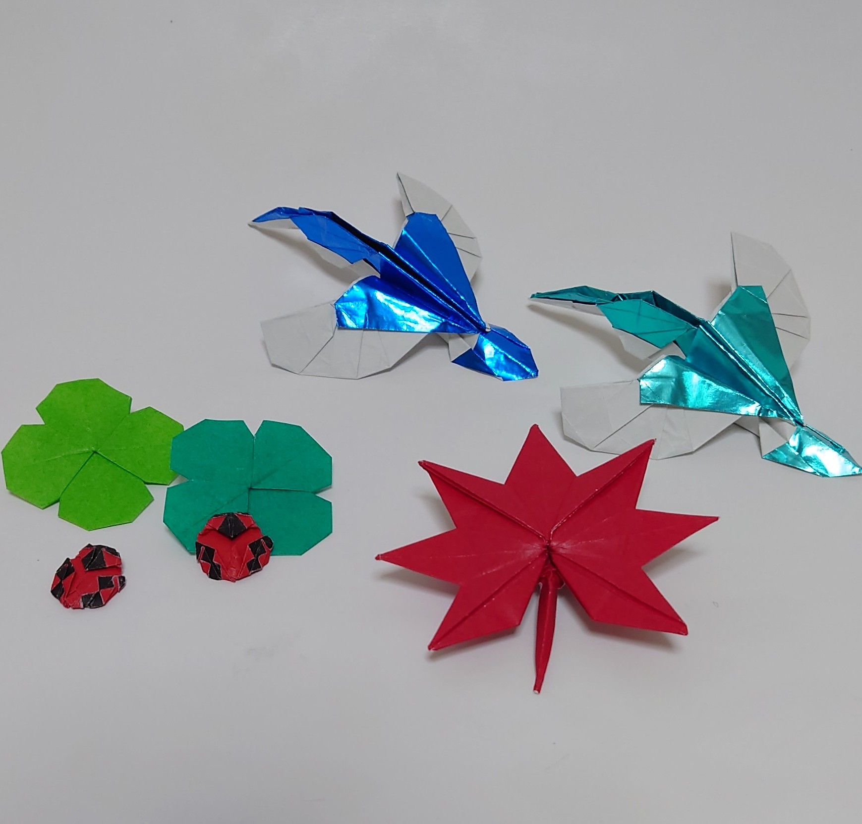 Hana Seirern Twitter