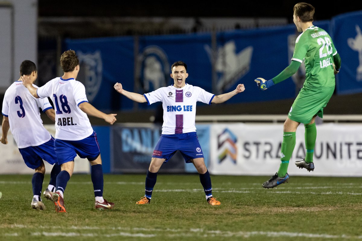 MATCH REPORT 🚨 @ManlyUnited have booked their place in the #NPLNSW Men’s Grand Final at @commbankstadium with a sensational victory over @SydneyOlympicFC that finished 4-3 in penalties after regular time concluded 1-1. Full Report: bit.ly/3peC6mq