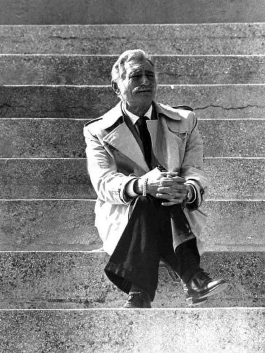 Saygı ve rahmetle......
#gönüllerinbaşkanı
#besiktas
<a href="/Besiktas/">Beşiktaş JK</a>