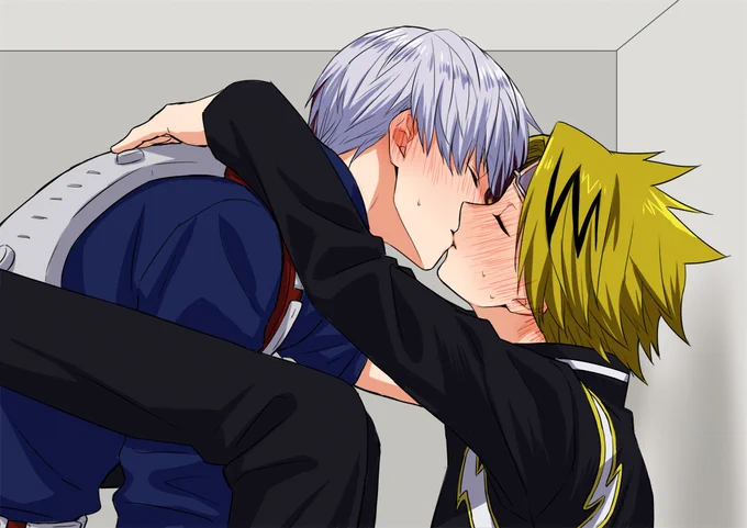 「キスしないと出られない箱に閉じ込められた両片想いとどかみ」前に描いた漫画ではするとこまで描かずに終わってしまったので… 