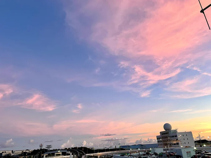 着いちゃ!なんか空めっちゃきれいかも 綺麗じゃない? 