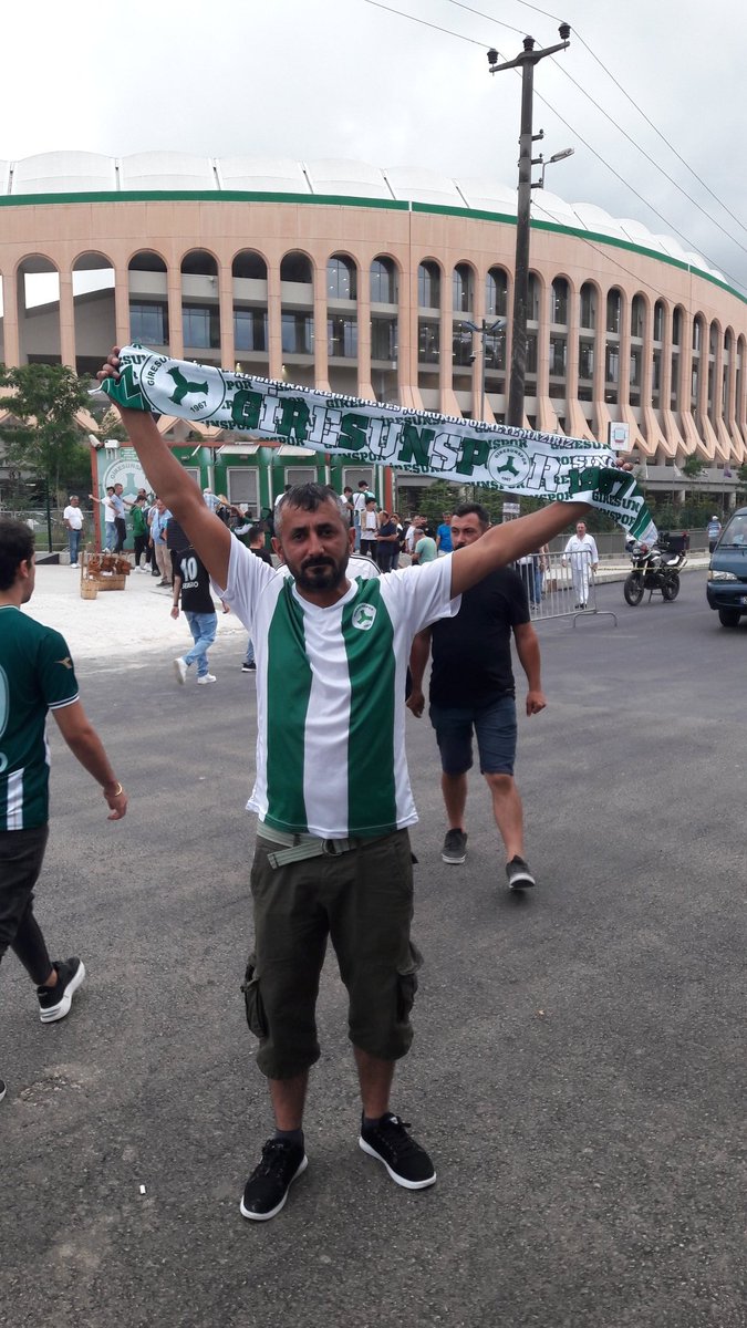 Krmrg's tweet photo. Haydi #cotanak al maçi da gel #Giresunspor https://t.co/jBNDivLqNk