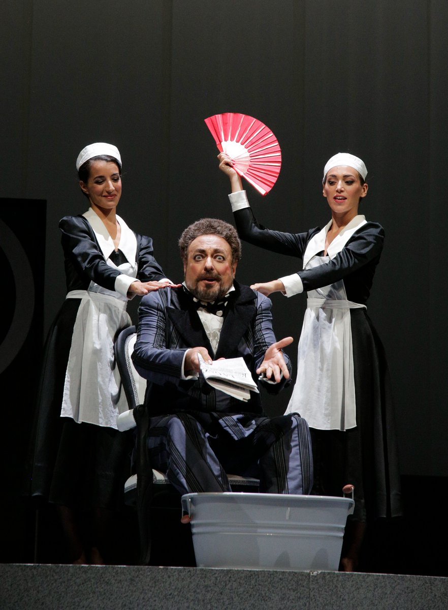 Rof_Pesaro's tweet photo. ๐ Questa sera alle 20.00 torna al Teatro Rossini La gazzetta, diretta da @CarloRizziMusic con la regia di Marco Carniti.
#ROFGazzetta https://t.co/qRoTaTRioX