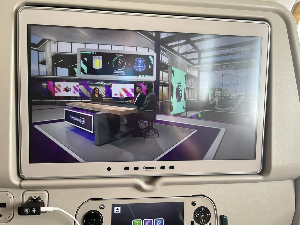 ShendyBasem's tweet photo. Watching the premiere league in my @emirates Airline flight 😍… who said you need to miss any game if you are traveling 🤷🏻‍♂️ https://t.co/ol5F8bCfxg