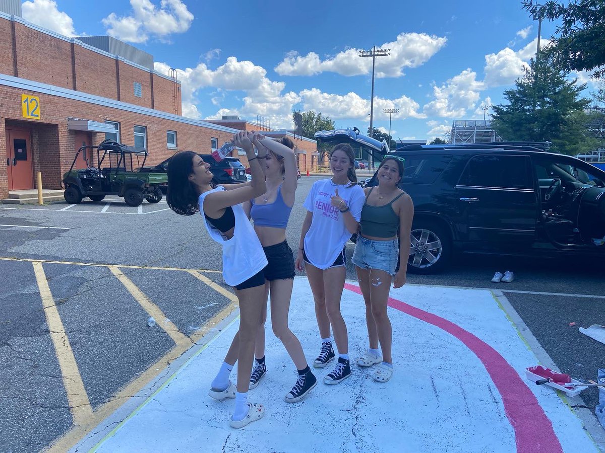 lewisclassof23's tweet photo. Great day of painting out parking spots, senior year starting off strong. https://t.co/OOQPvpBjuh
