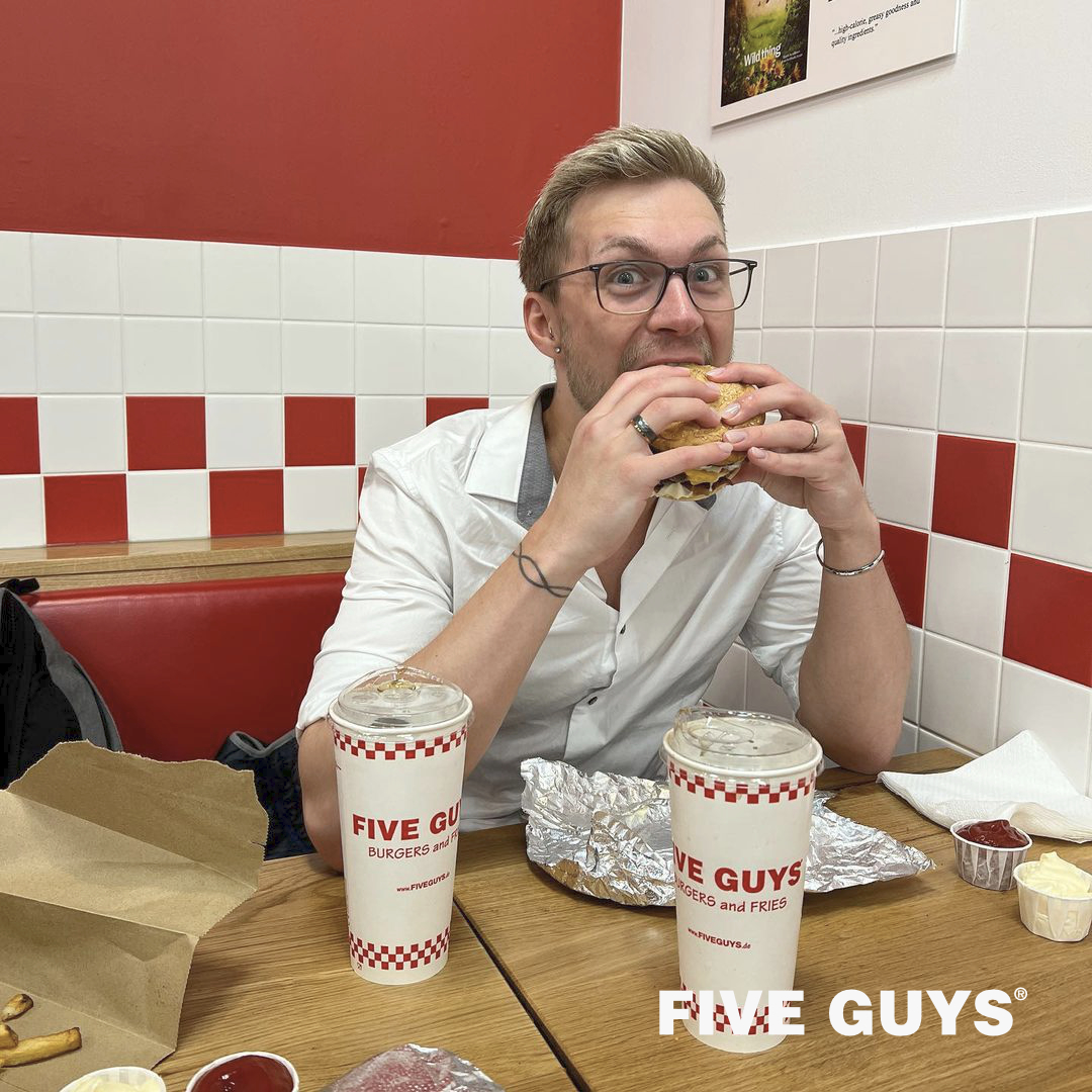 Five Guys NI tweet media