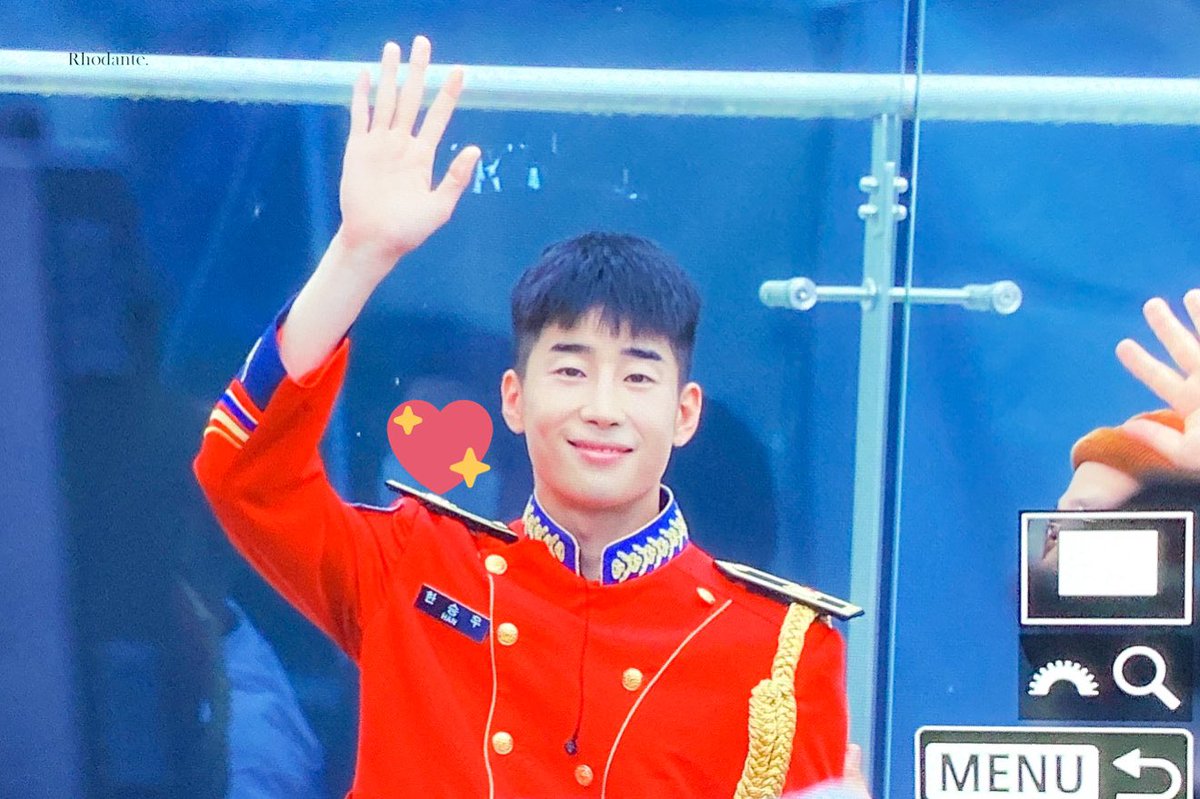 Rhodante_sw's tweet photo. 220813 상상더이상 금곡 Festival 한승우 Preview❣️

진짜 같은 곳에 있다는게 꿈만 같다ㅠㅠ

#한승우 #승우 #HANSEUNGWOO #SEUNGWOO #빅톤 #VICTON https://t.co/2tGsmV5Fty