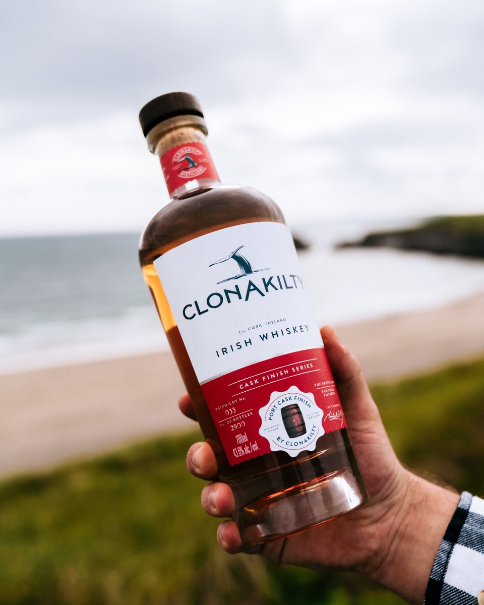 clondistillery's tweet photo. A blend of premium Irish malt and grain whiskey matured in American oak and finished in Port barrels from the Douro Valley at our Atlantic Ocean warehouse. Aromas of sweet apples and fresh peaches lead to flavours of cherries, raisins and soft spices in the finish #portcask https://t.co/Wj6rpTwb7t
