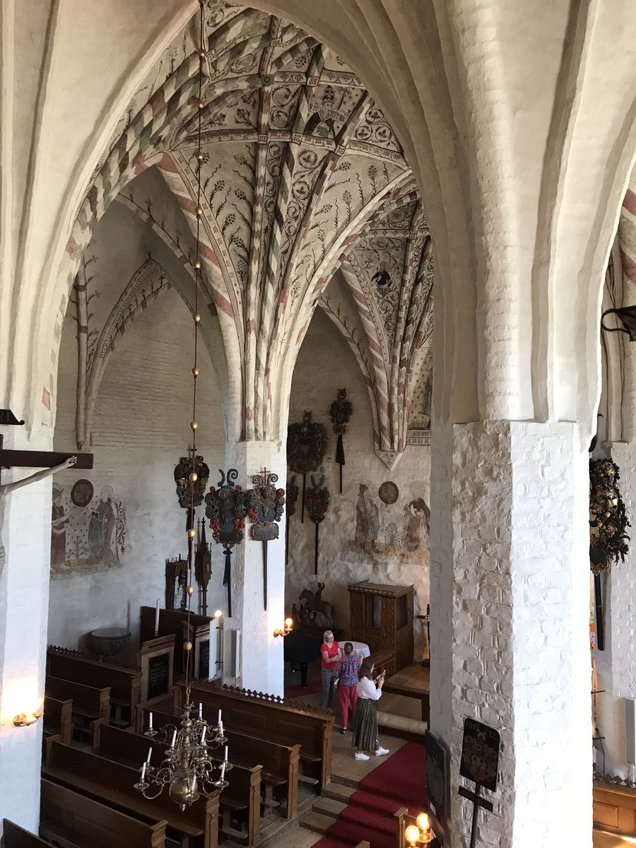 Levd religion i medeltida Finland tweet media