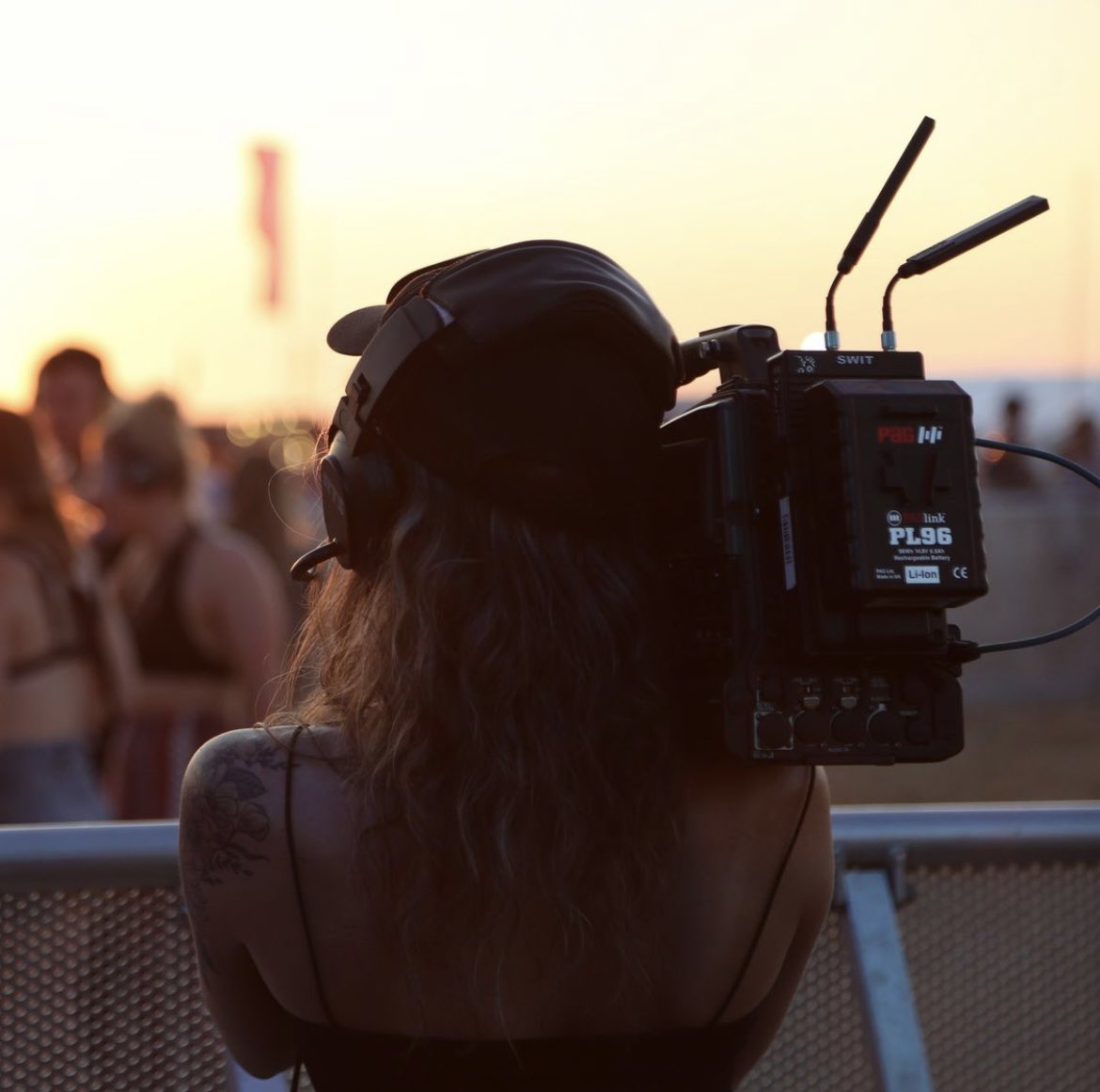 Solent_Prods's tweet image. Some of the OB crew behind the cameras on the main stage at @boardmasters Thursday evening!📹 #outsidebroadcast #festival #boardmasters #film #production #solentproductions
