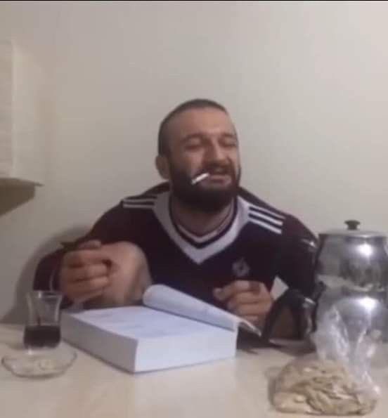 ilovoat's tweet photo. ösym tercihleri bu moodda yerleştiriyor herhalde #tercih22 https://t.co/4rE0aqyf5E