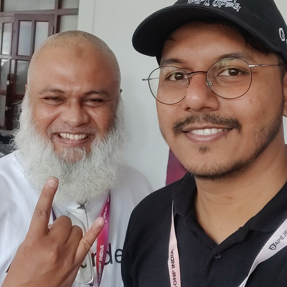 wombshell's tweet photo. Swag Of @jmohamedzahoor at @web3conf_india
#Web3ConfIndia #web3model #web3conf #shardeum #SHM https://t.co/jC86V9oP7Q