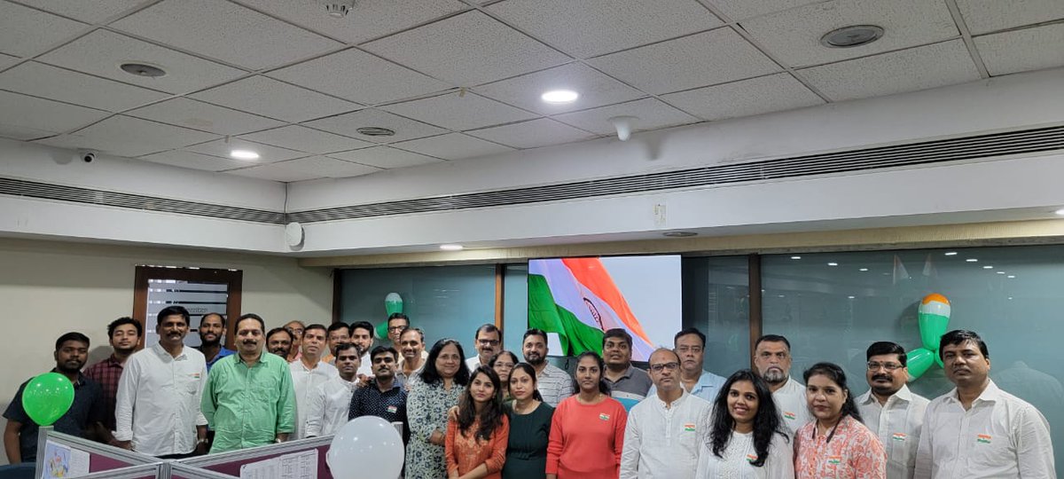 klt_group's tweet photo. Celebrating the spirit of freedom and happiness together to create a strong, happy and safe future for all. 
#august15 #independenceday #azadikaamritmahotsav2022 #harghartiranga #kltgroup #kltauto #oneklt #avmy #cril https://t.co/EfDuKDszML