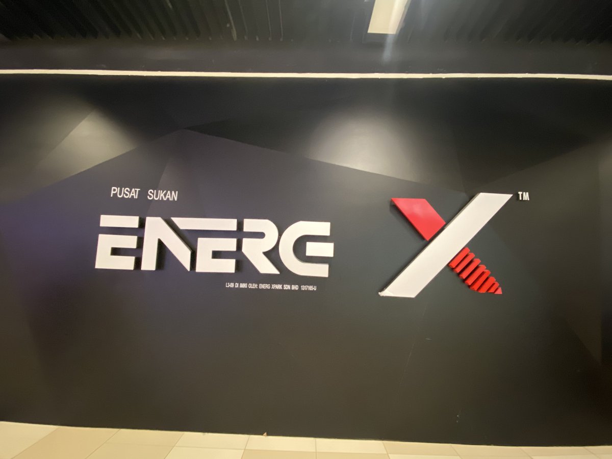 BIGBANGMALAYSIA's tweet photo. Currently weโre registering at Energ X !
#VIPMALAYSIA #VIPGHATERING
#BIGBANG #BIGBANGMALAYSIA https://t.co/J25x4kck6Q