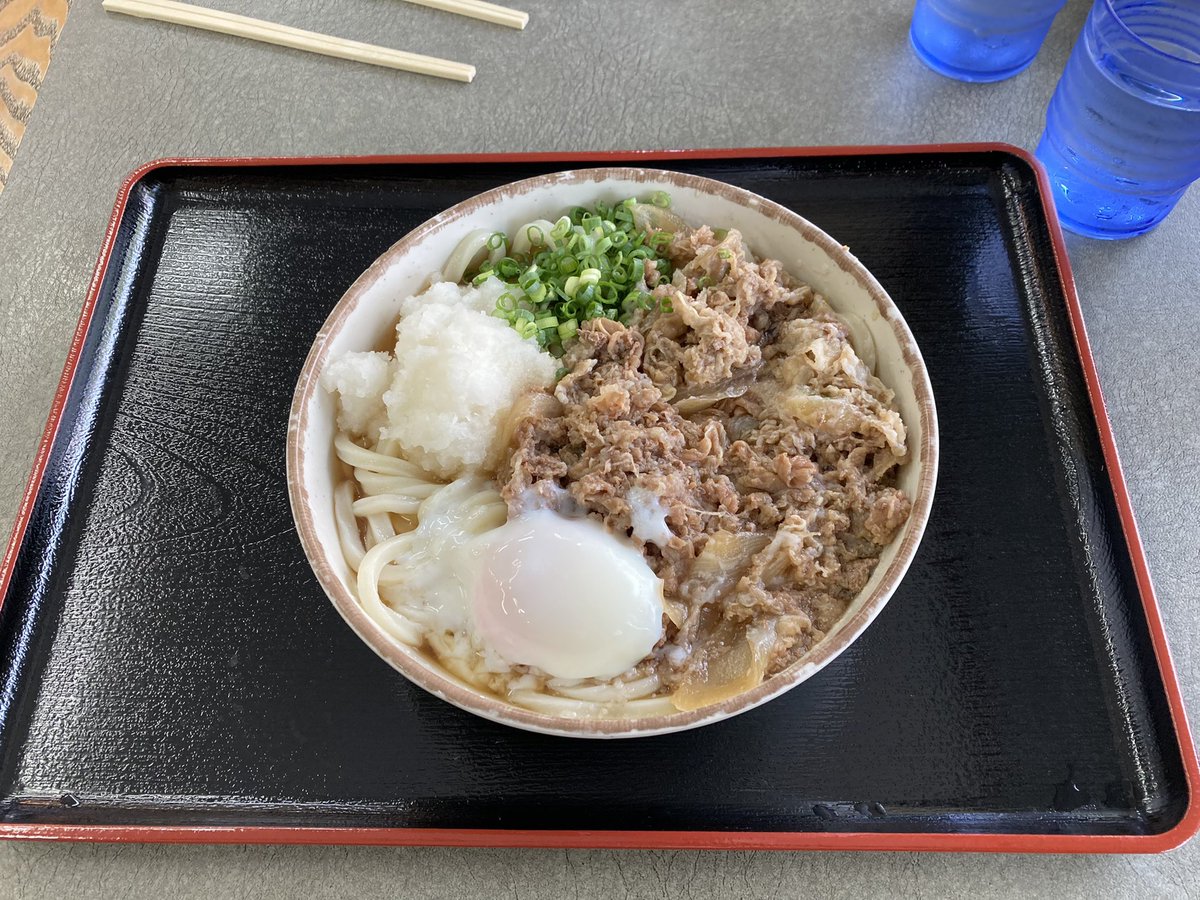 appare_beatmake's tweet photo. #うどん
#讃岐うどん
#香川
#植田うどん

香川のうどん美味すぎだろ！

高松市にある植田うどん
温玉肉ぶっかけ大 https://t.co/i3mqK6jhe0