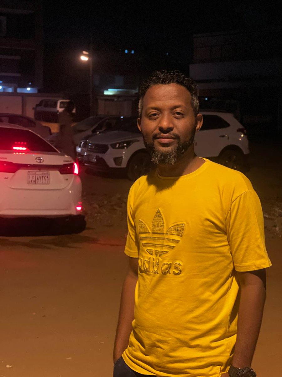 تعلق بالله ثم بنفسك، فلا نفسك تخون ولا الله يرحل.