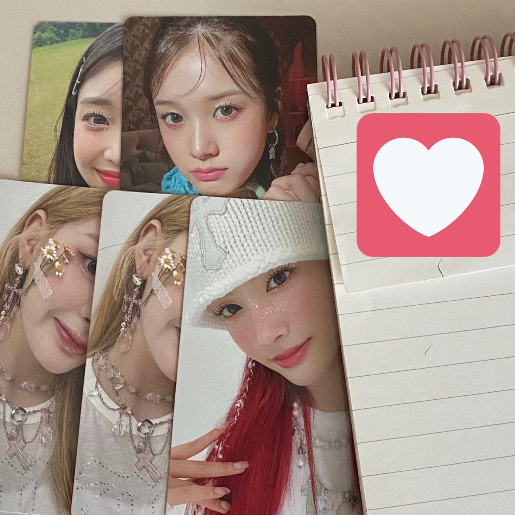 simj6ng's tweet photo. wts lfb ph 
⭐️ from yd 

  ❔stayc we need love photocards 
   ( ₱230 ea + isf ) prio taking more 

🍰 reply to claim 

⦙ seeun flower yoon beanie sumin noo j telephone love power https://t.co/rHlYXUWAvR