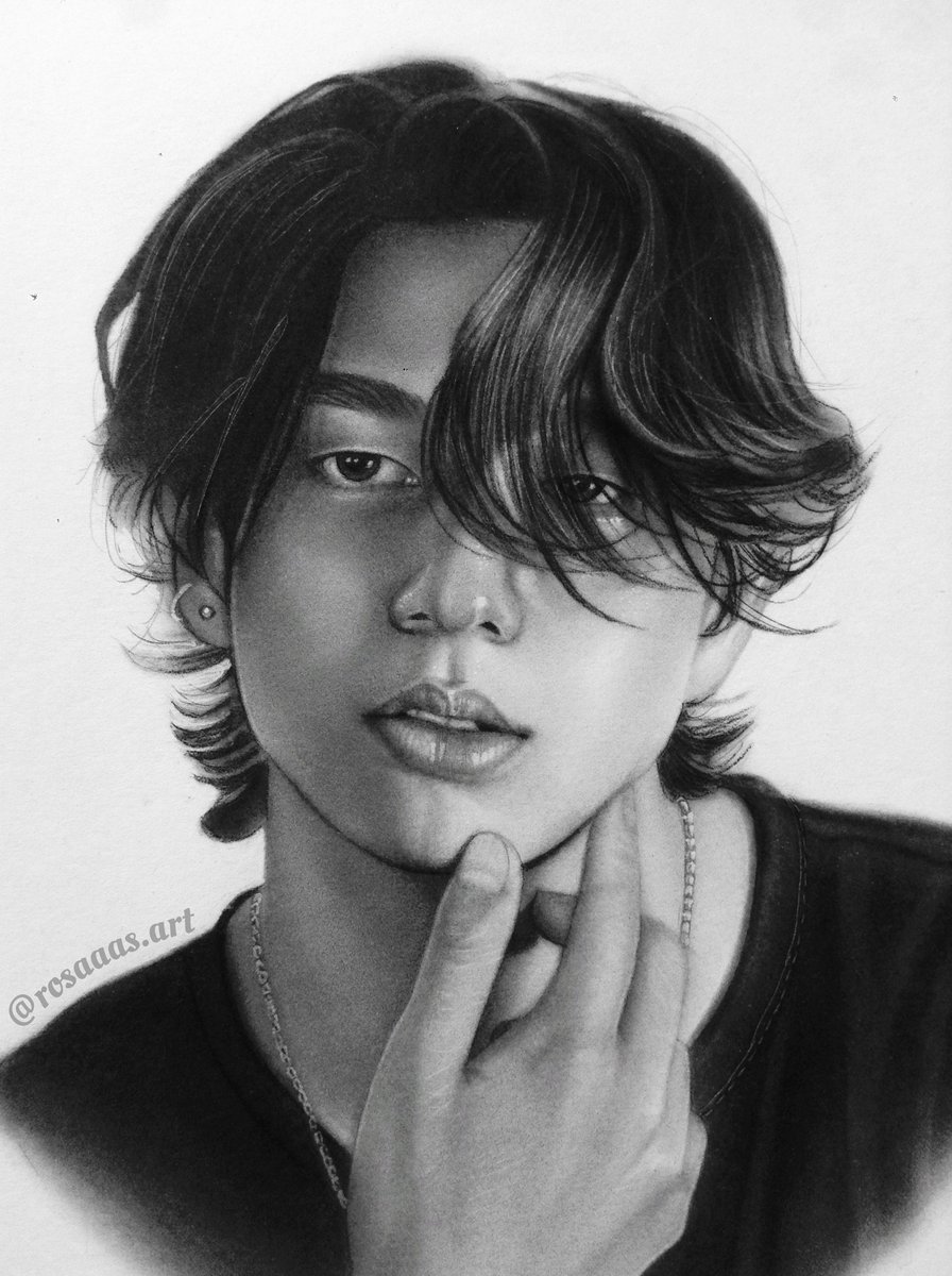 Rosaaas_art's tweet photo. So I've been wanted to draw NSB for a long time, but I'm too bc for some reason. I started with oli bc i love him sm 😭 I want this to be more realistic, like the portraits I do. But I have a short of time. if he sees this, I hope he like it🥺♥️
@NorthStarBoys7 
@OliverMoy 
#nsb https://t.co/HIbSBPeThl