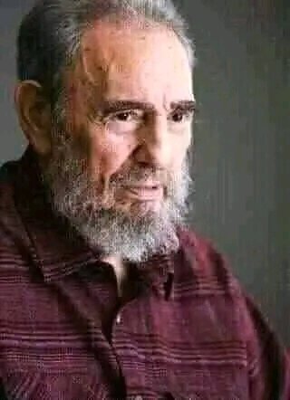 DariviaL's tweet photo. Feliz cumpleaños eterno Comandante siempre seguiremos su ejemplo #RioCauto. #ProvinciaGranma .  #CubaPorLaPaz . https://t.co/BFsOZFE0f3