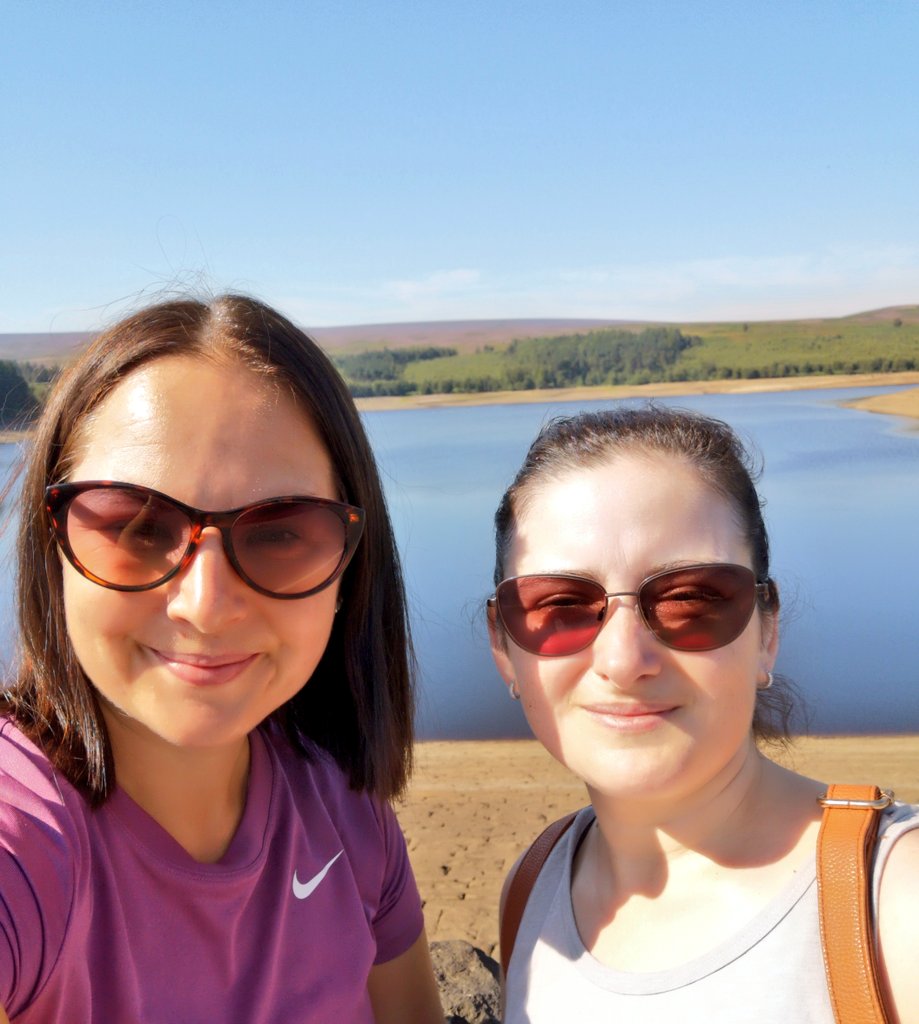 JoCooke's tweet photo. When you're asked to share your #whatsyourmove photos at work, who are we to argue? Sam and I took ourselves off to Langsett for a beautiful 5k walk 😊 @BerneslaiHomes #CustomerServices #activebarnsley https://t.co/NFVkXltzlM