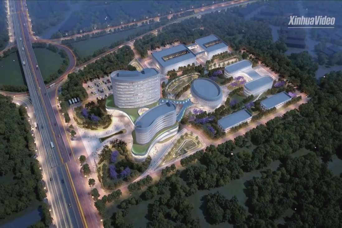 agent_of_change's tweet photo. I guess this is what Chinese imperialism looks like.

The Africa Centres for Disease Control and Prevention, funded and built by China, is nearing completion.

The next phase is to build the Africa CDC's regional collaborating centres in Egypt, Gabon, Kenya, Nigeria, and Zambia. https://t.co/QK995SstQ6