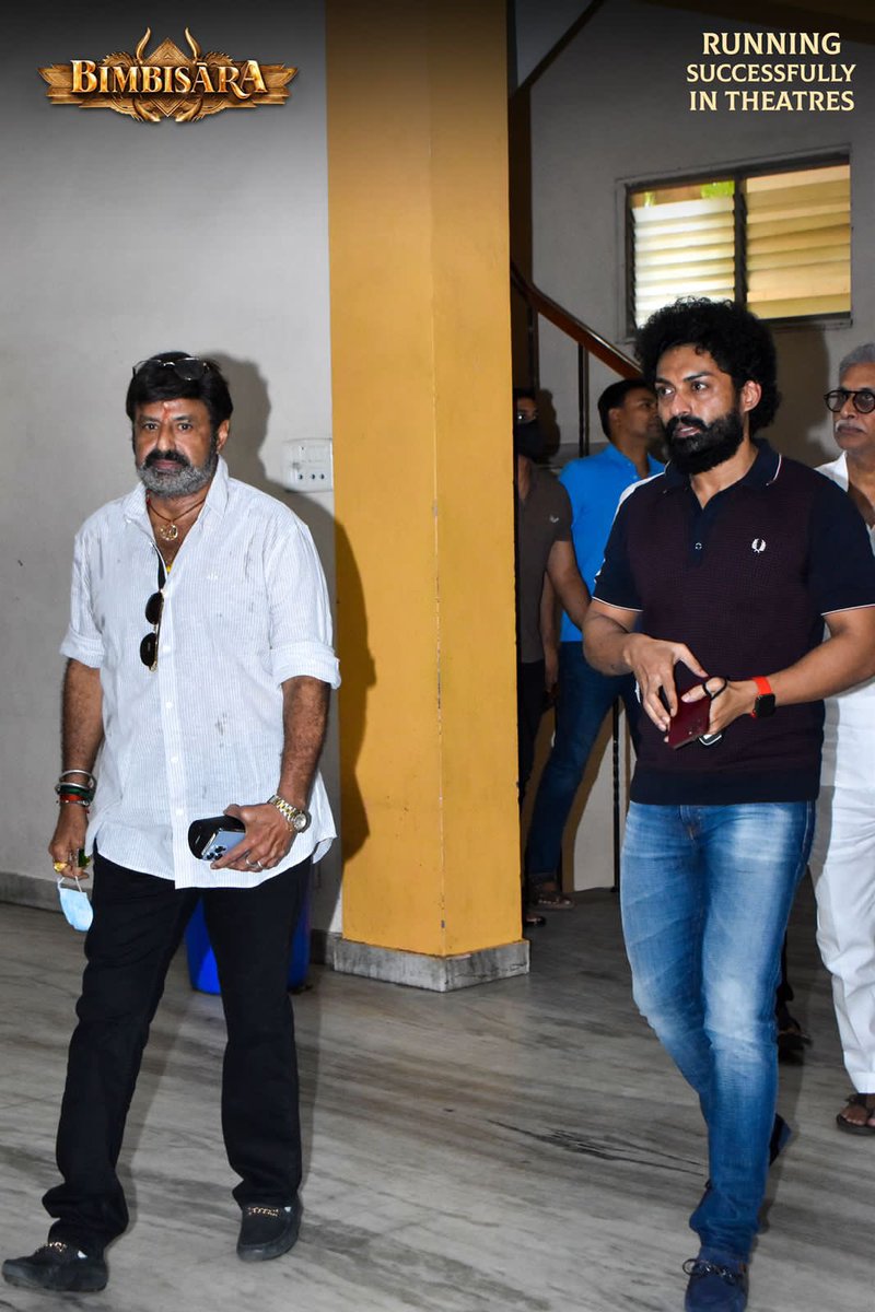 melnvaranasi's tweet photo. Natasimham #NandamuriBalakrishna watched #Bimbisara https://t.co/LlWRK8c8ks