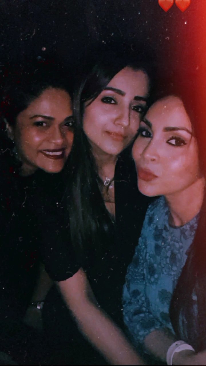 FaC_OTQXEAECHQ9?format=jpg&name=large